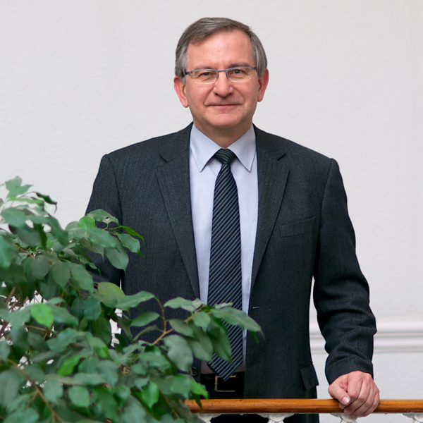 Rafael Repullo has been elected as a member of the Econometric Society�s Regional Standing Committee (RSC)